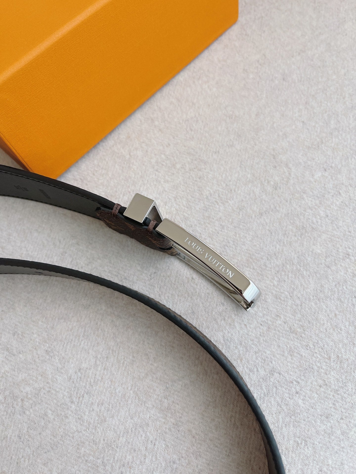 2025 Classic casual buckle belt