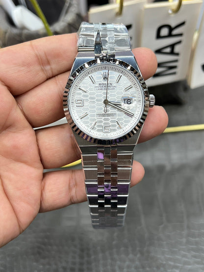 Land Rover series/40mm*9.7mm/equipped with Japan Citizen 9015 modified 7135 fully automatic movement