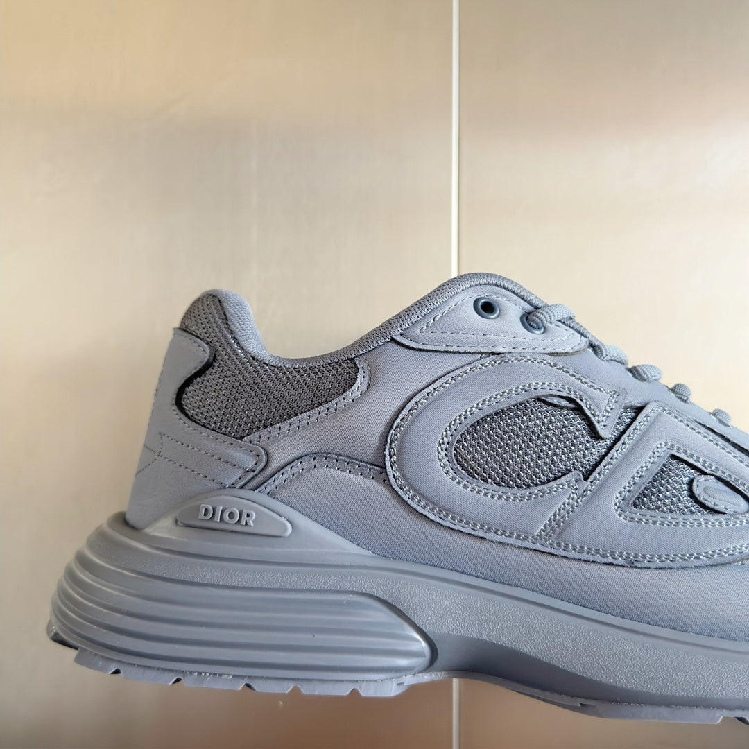 2025 1111 New color matching good quality shoes