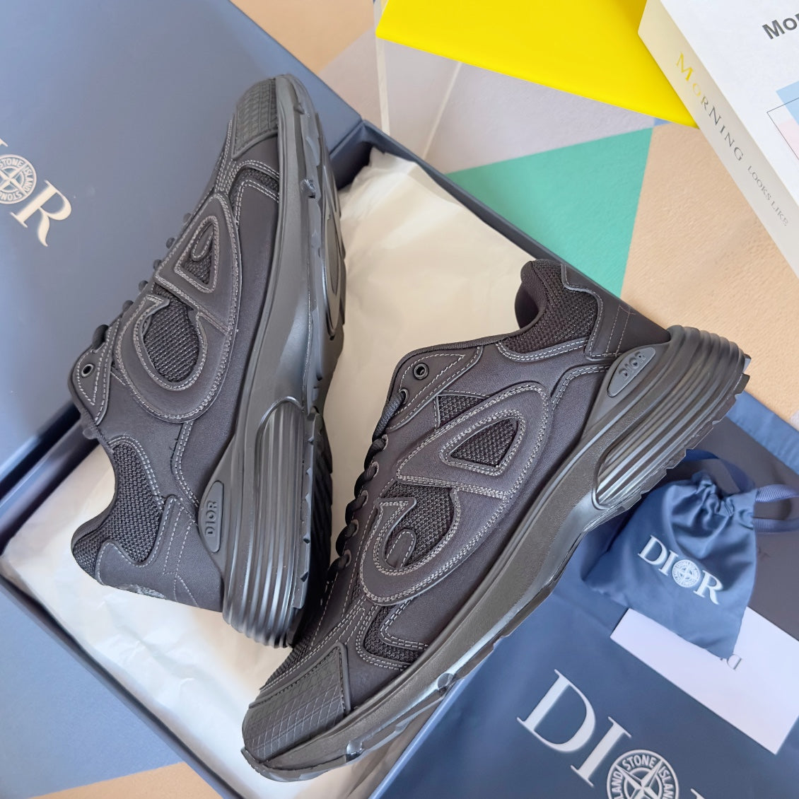 2025 1225 New high quality new color sports fashion shoes