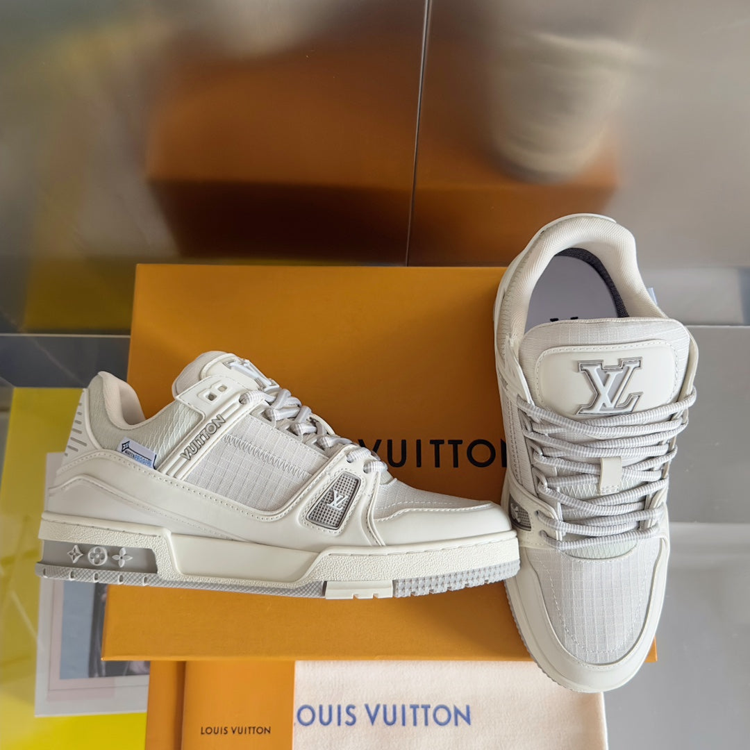 2025 250305 New color matching high quality board shoes