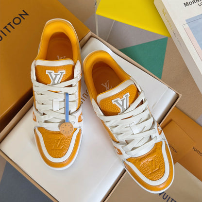 2025 250318 New high quality new color board shoes