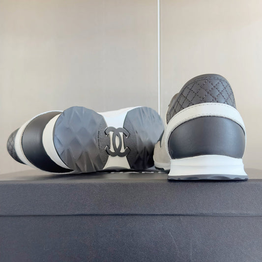 2025 250318 New high quality new color board shoes