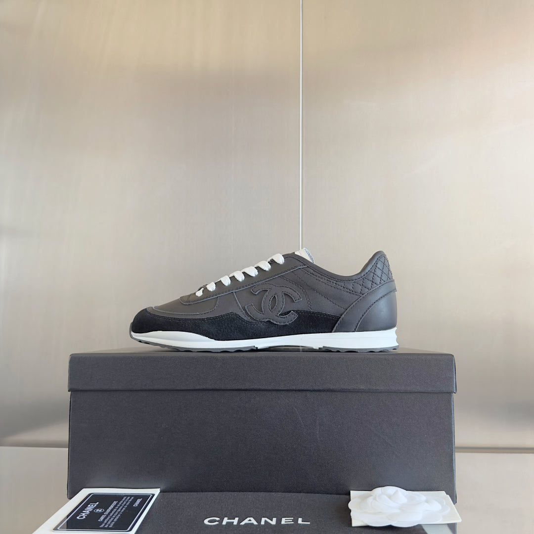 2025 250318 New high quality new color board shoes